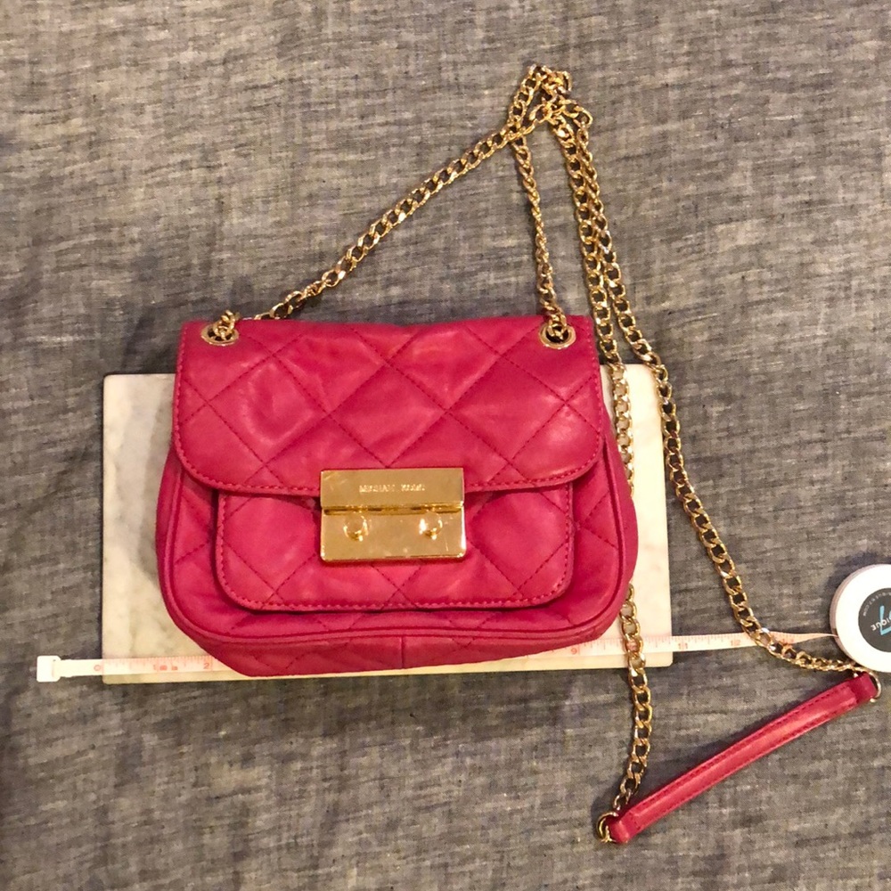 Michael kors pink bag